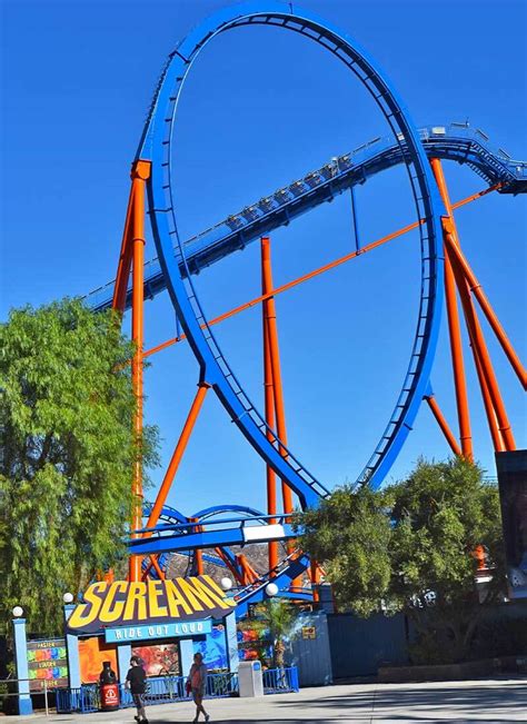 Six Flags Magic Mountain Ride Wait Times: How They Compare to Other Theme Parks